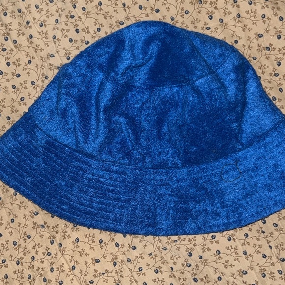 Juicy Couture Royal Blue Bucket Hat - Picture 3 of 3